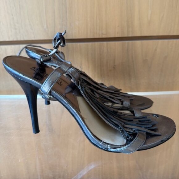 Pre-Loved Pewter Metallic Michael Kors Fringe Strappy Sandals - Size 7 - Picture 4 of 7